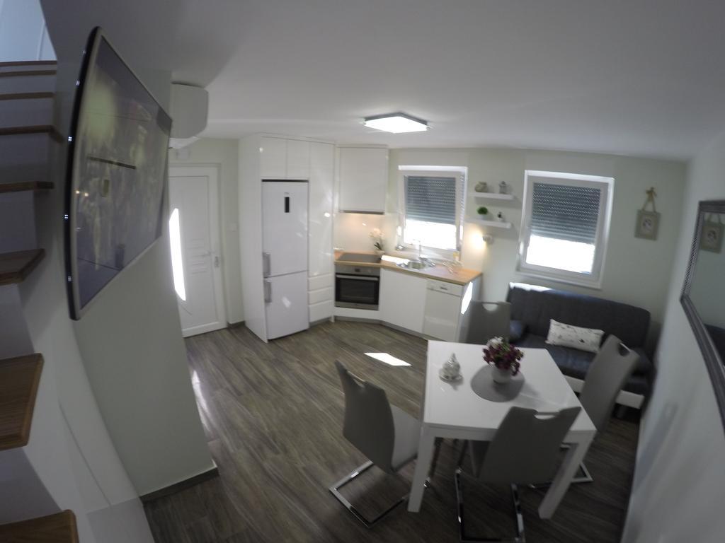 Apartment Ana Arbanasi Zadar Exterior photo
